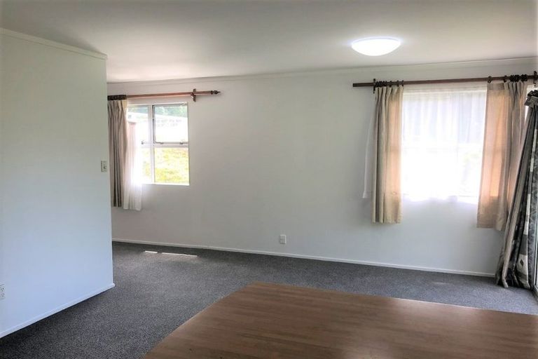 Photo of property in 17 Awarua Street, Ngaio, Wellington, 6035