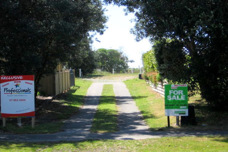 Photo of property in 33a Papaunahi Road, Bowentown, Waihi Beach, 3177