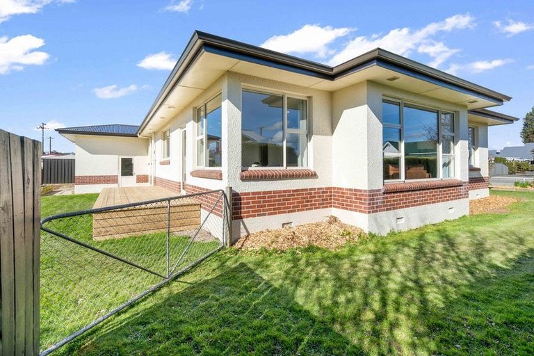Photo of property in 23 Crombie Street, Gore, 9710