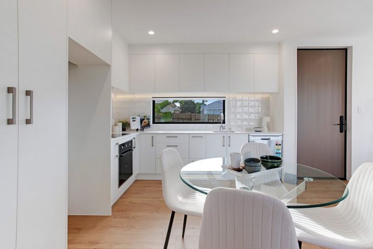 Photo of property in 139 Richardson Road, Mount Albert, Auckland, 1025