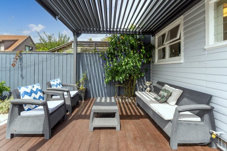 Photo of property in 370a Hardy Street, Nelson, 7010