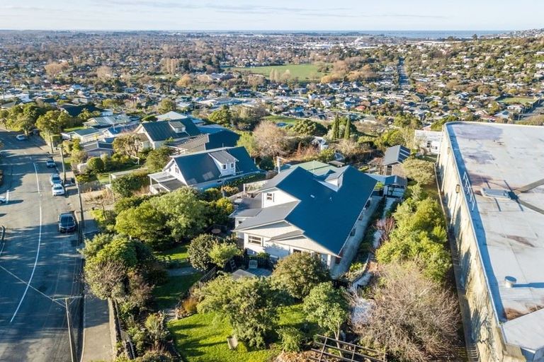 Photo of property in 29 Huntsbury Avenue, Huntsbury, Christchurch, 8022