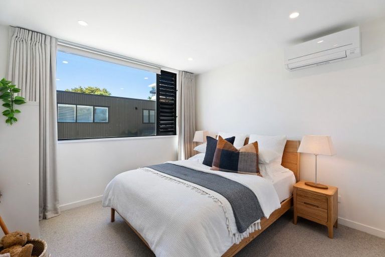 Photo of property in 26 Ngaiwi Street, Orakei, Auckland, 1071