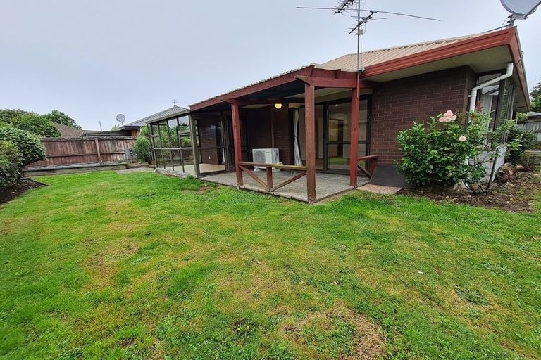 Photo of property in 2/6 Topaz Place, Bishopdale, Christchurch, 8053