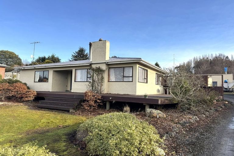 Photo of property in 17 Side Street, Clinton, 9534