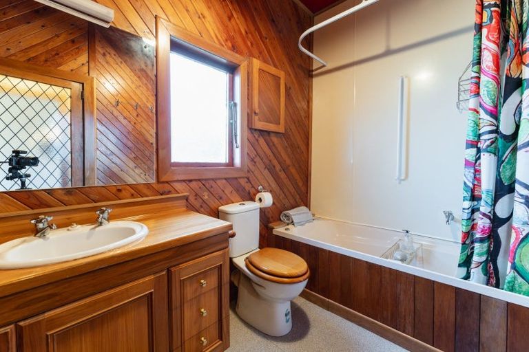 Photo of property in 3 Gorman Street, Macandrew Bay, Dunedin, 9014