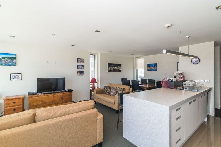 Photo of property in Republic Apartments, 4h/11 Tennyson Street, Te Aro, Wellington, 6011
