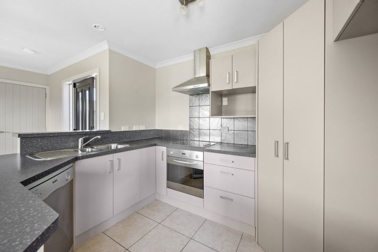 Photo of property in 21a O'dowd Road, Taradale, Napier, 4112