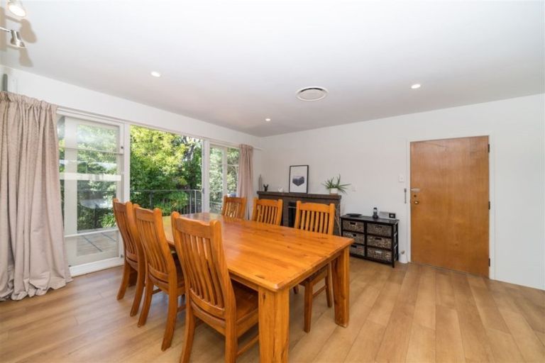 Photo of property in 14 Lincoln Terrace, Hokowhitu, Palmerston North, 4410