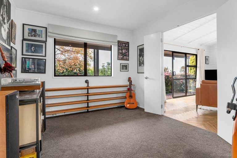 Photo of property in 10 Houhere Place, Pukete, Hamilton, 3200