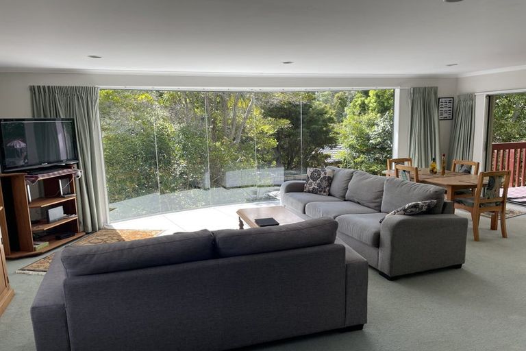 Photo of property in 255 Golf Road, Titirangi, Auckland, 0604