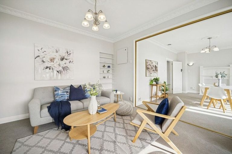 Photo of property in 468 Evans Bay Parade, Hataitai, Wellington, 6021