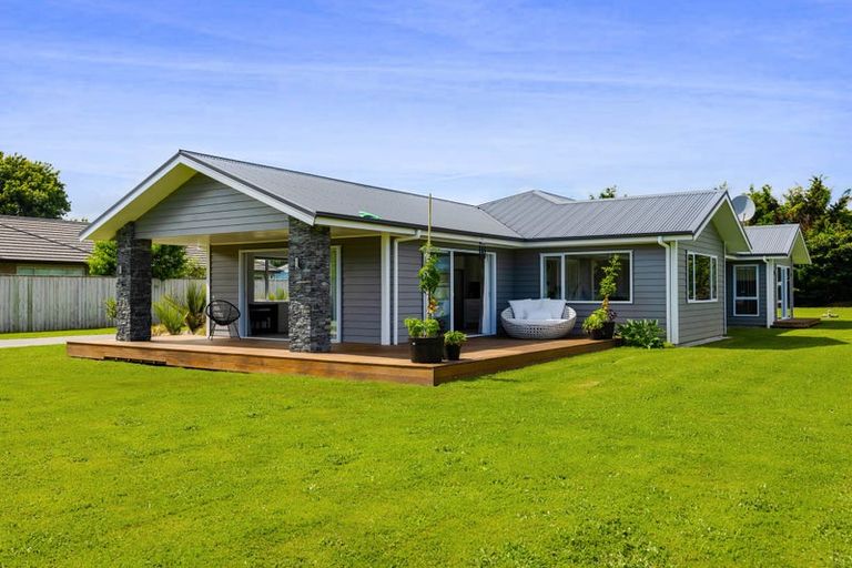 Photo of property in 7 Cross Street, Lepperton, New Plymouth, 4373
