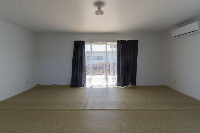 Photo of property in 76b Kahikatea Drive, Melville, Hamilton, 3206