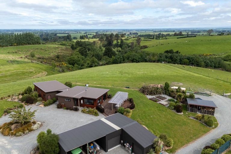 Photo of property in 49 Downs Road, Geraldine, 7991