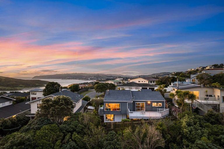 Photo of property in 58 Eskdale Road, Papakowhai, Porirua, 5024