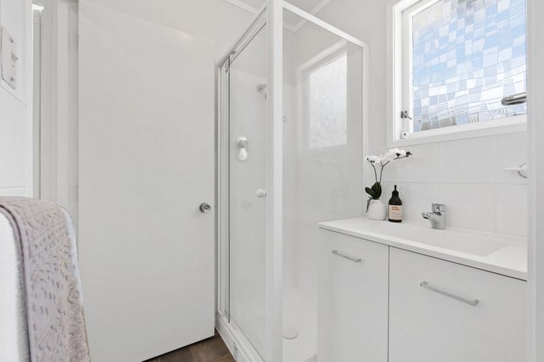 Photo of property in 5 Culver Terrace, Howick, Auckland, 2014