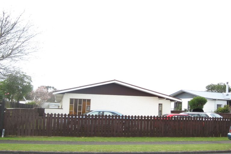 Photo of property in 50 Gardenia Avenue, Bell Block, New Plymouth, 4312