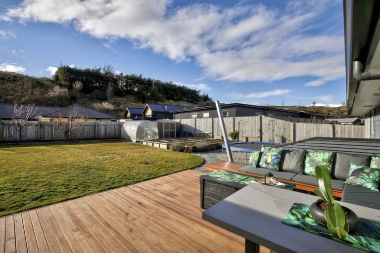 Photo of property in 11 Banbury Terrace, Lower Shotover, Queenstown, 9304