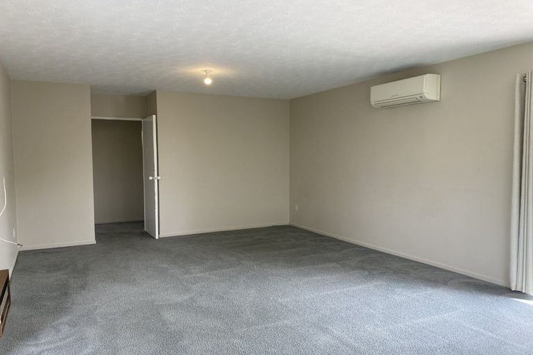 Photo of property in 38 Penruddock Rise, Westmorland, Christchurch, 8025