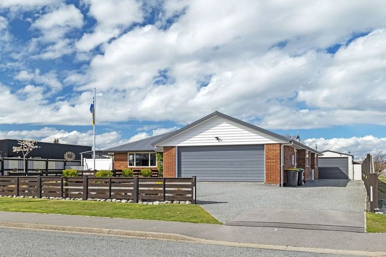 Photo of property in 7 Unwin Place, Twizel, 7901