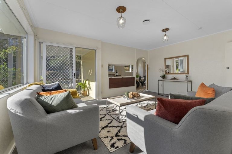 Photo of property in 39 Tavistock Street, Westown, New Plymouth, 4310