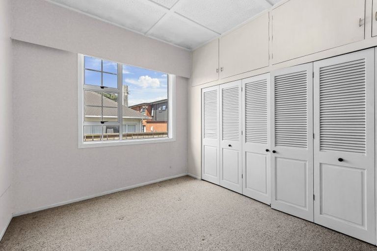 Photo of property in 6 Henui Street, Strandon, New Plymouth, 4312