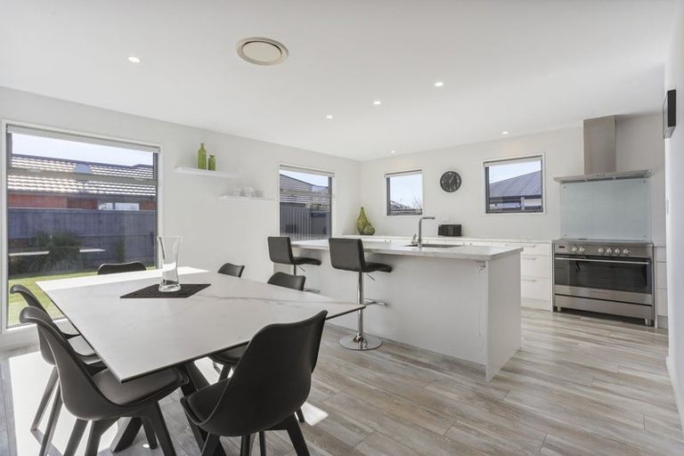 Photo of property in 8 Salisbury Avenue, Rangiora, 7400
