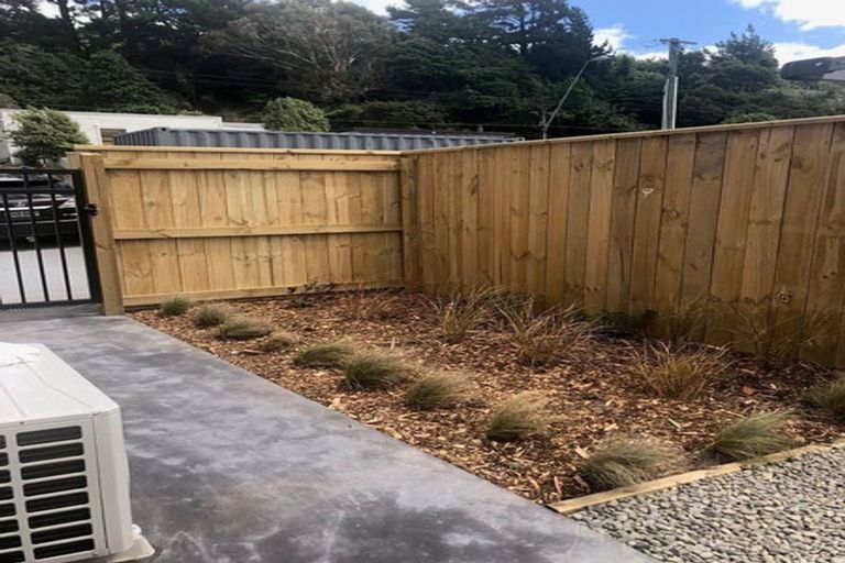 Photo of property in 1/27 Main Road, Wainuiomata, Lower Hutt, 5014