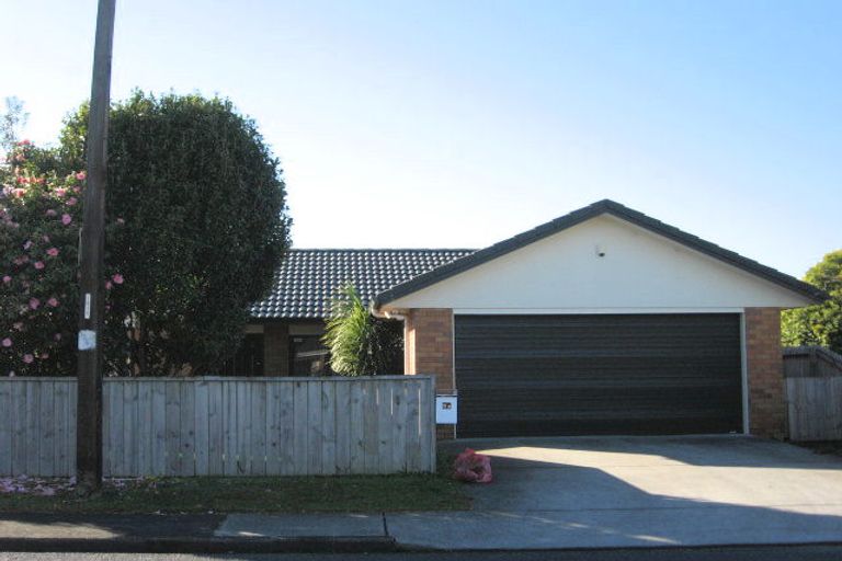 Photo of property in 2/2 George Street, Papakura, 2110