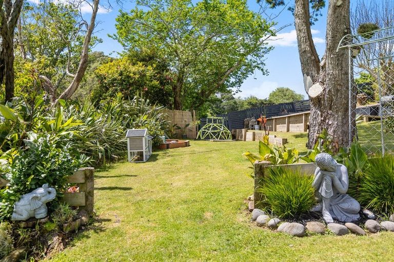 Photo of property in 94 Cook Street, Marfell, New Plymouth, 4310