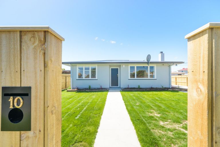 Photo of property in 10 Charles Street, Feilding, 4702