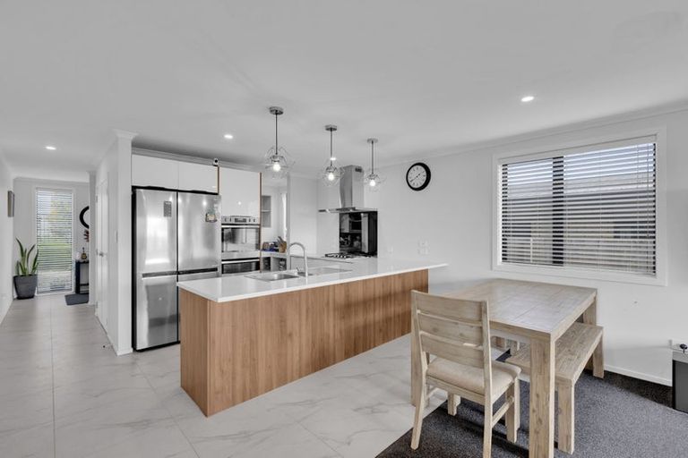 Photo of property in 20 Te Tiireke Drive, Glenview, Hamilton, 3206