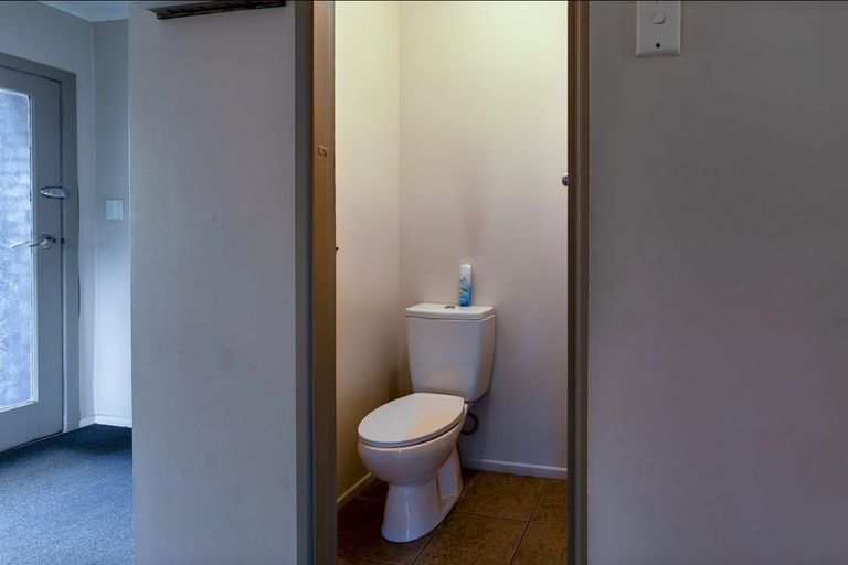 Photo of property in 51 Tirimoana Road, Te Atatu South, Auckland, 0602