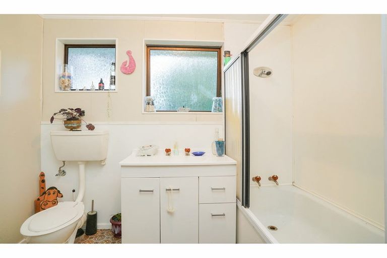 Photo of property in 94 Dunbeath Crescent, Kew, Invercargill, 9812