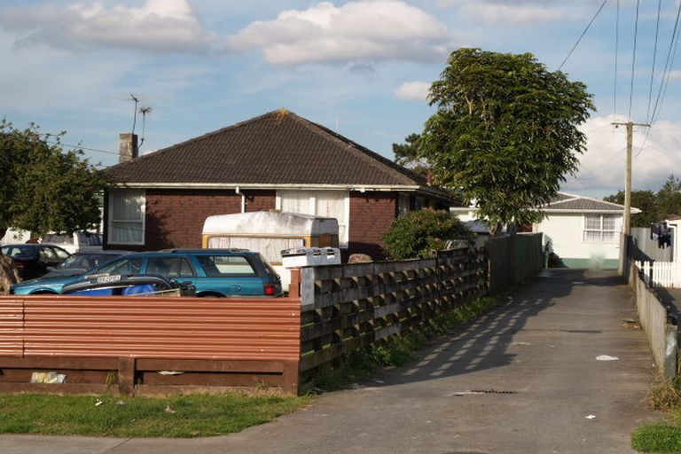 Photo of property in 7a Blake Road, Mangere East, Auckland, 2024