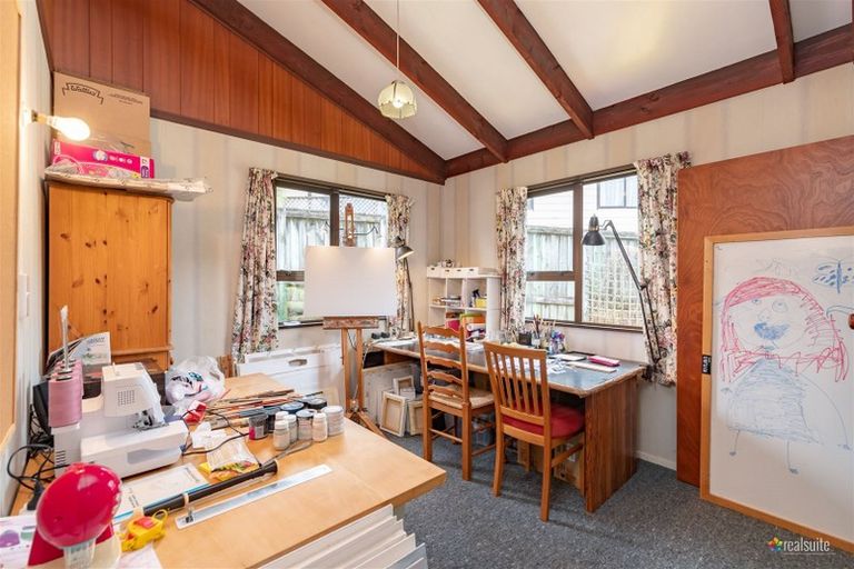 Photo of property in 1 Westpoint Avenue, Harbour View, Lower Hutt, 5010