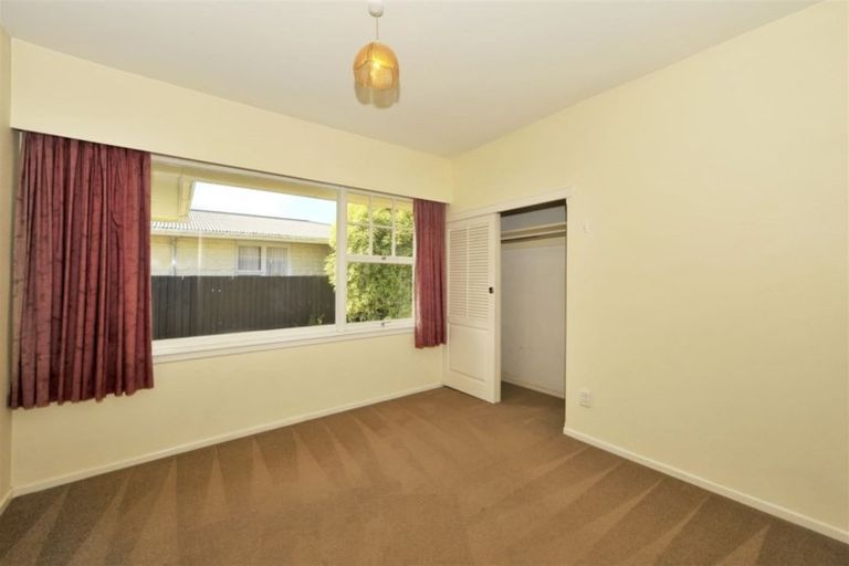 Photo of property in 9 Longmuir Street, Ilam, Christchurch, 8041