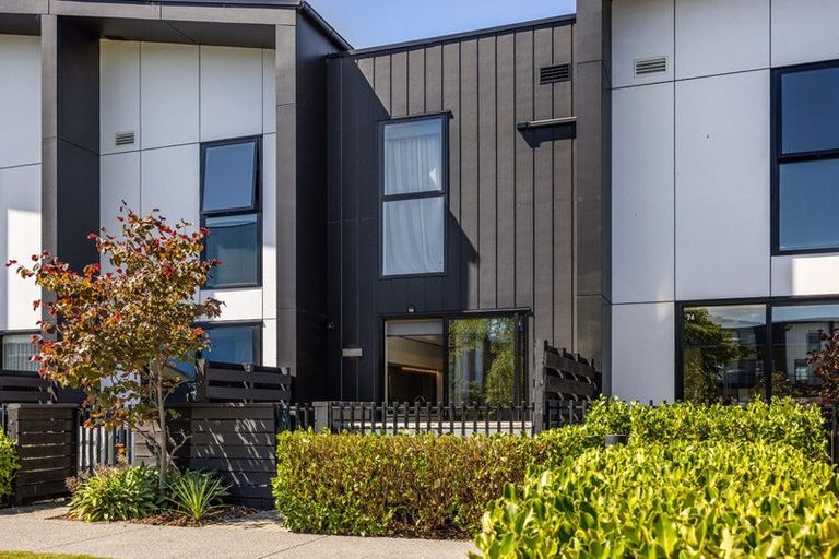 Photo of property in 9/283 Brougham Street, Sydenham, Christchurch, 8023