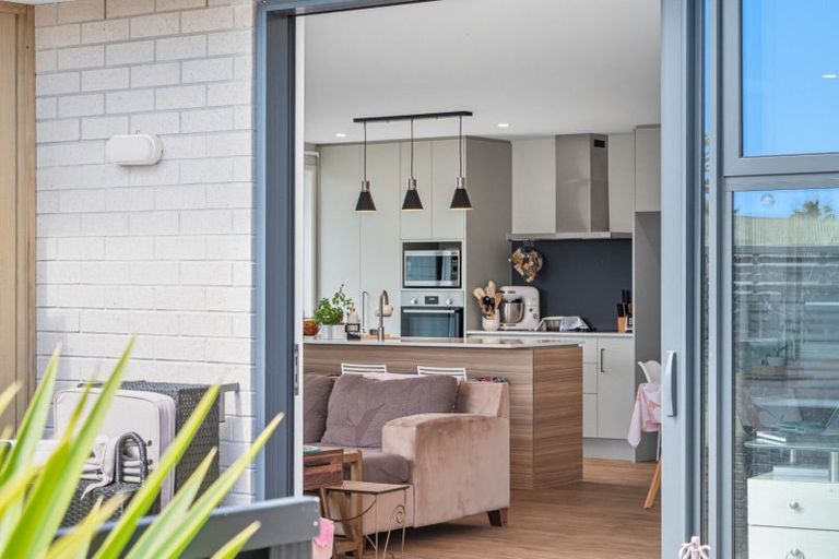 Photo of property in 30a Links Avenue, Mount Maunganui, 3116