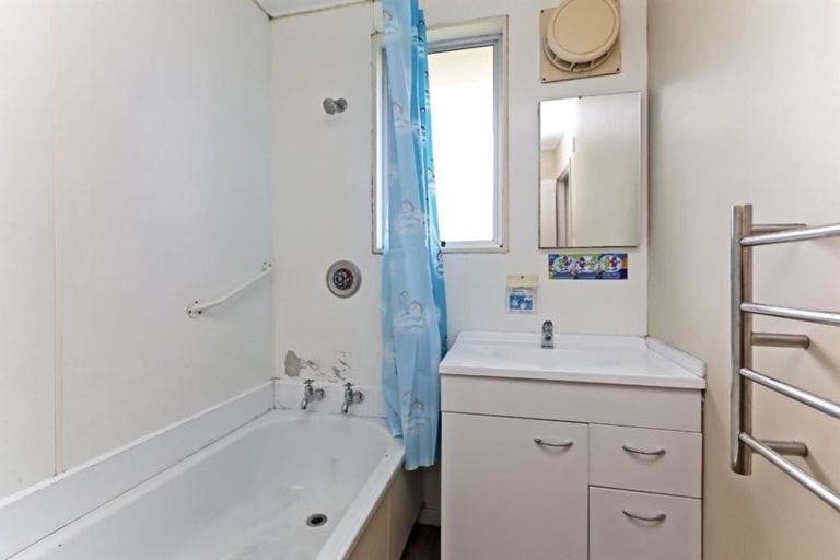 Photo of property in 6 Walton Way, Flaxmere, Hastings, 4120