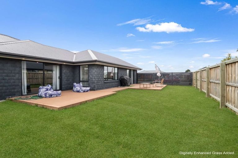 Photo of property in 119 Shillingford Boulevard, Rolleston, 7615