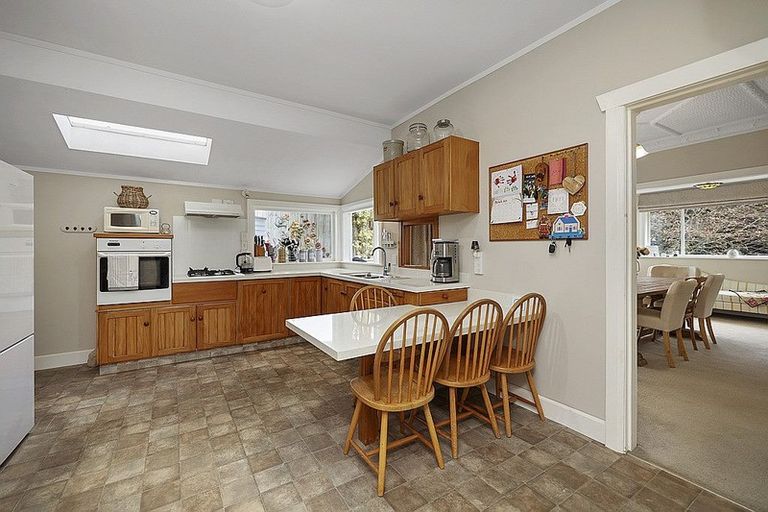 Photo of property in 20 Henui Street, Strandon, New Plymouth, 4312