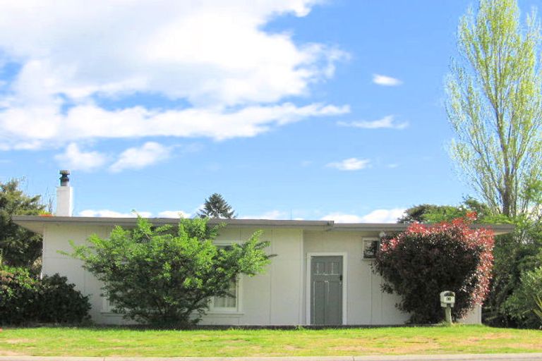 Photo of property in 1/41 Hinemoa Avenue, Taupo, 3330