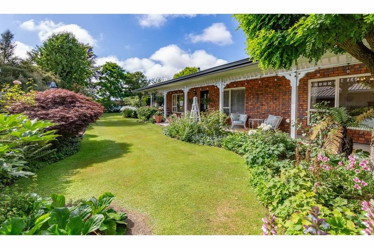 Photo of property in 11 Canon Stack Place, Kaiapoi, 7630