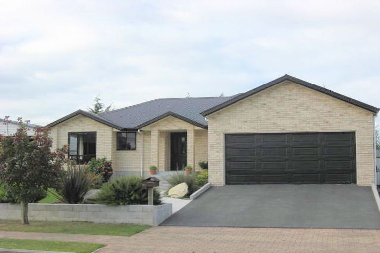 Photo of property in 30 Grove Avenue, Weston, Oamaru, 9401