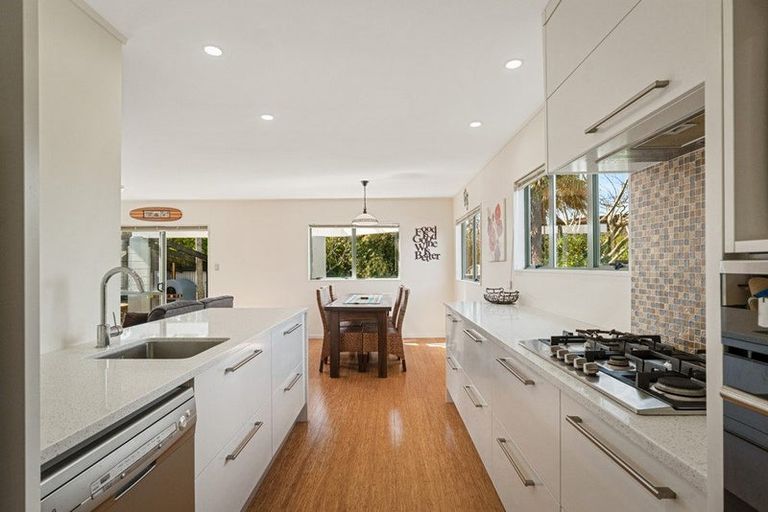 Photo of property in 12 Hereford Place, Waihi Beach, 3611