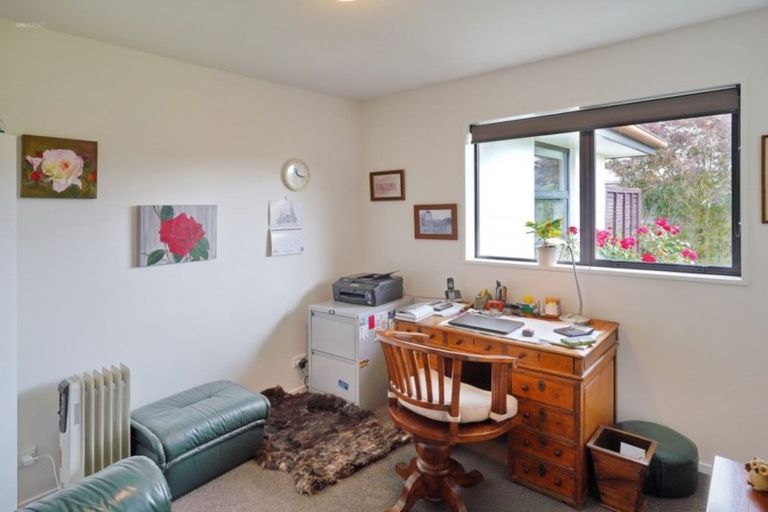Photo of property in 10 Taniwha Street, Pegasus, 7612