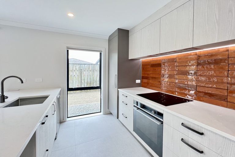 Photo of property in 11a Maclean Street, Wallaceville, Upper Hutt, 5018