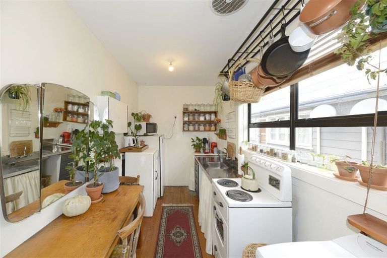 Photo of property in 1/34 Whitmore Street, Edgeware, Christchurch, 8013